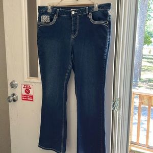 Boot cut jeans